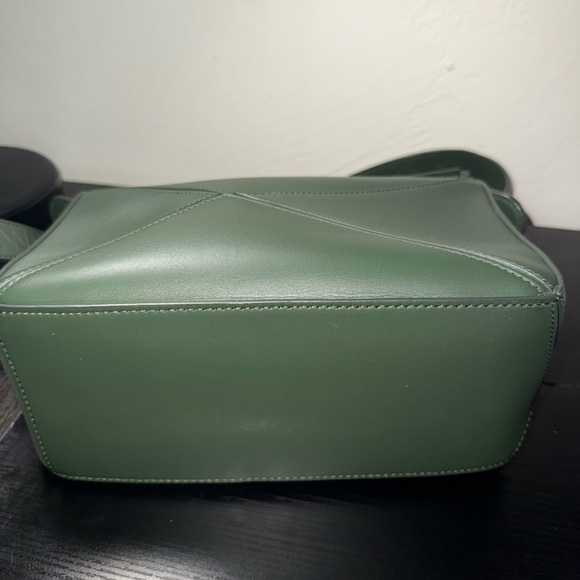 Loewe Puzzle Small Leather Top-Handle Bag - Picture 9 of 12